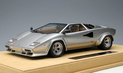 [ Back-order ] Make Up IDEA IM065E 1:18 Lamborghini Countach LP5000S 1982 Silver