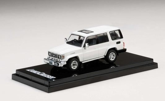 [ Back-order ] Hobby Japan HJ642038BW 1:64 Toyota Land Cruiser 70 ZX 4door 2001 White