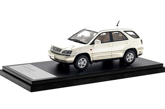 [ Back-order ] Hi-Story HS449WH 1:43 Toyota HARRIER 3.0 FOUR G Package (1997) White Pearl Mica Resin