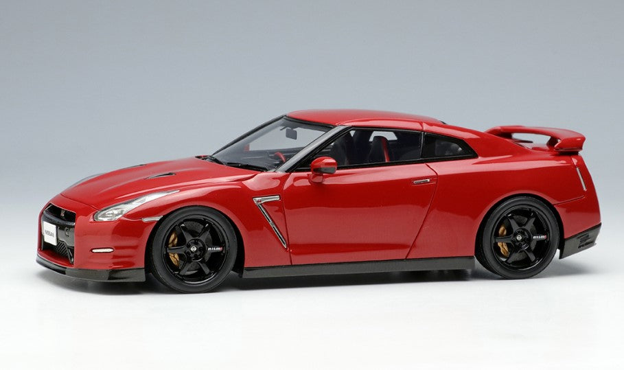 [ Back-order ] Make Up EIDOLON EM683G 1:43 Nissan GT-R Track Edition Engineered By Nismo 2015 Vibrant Red