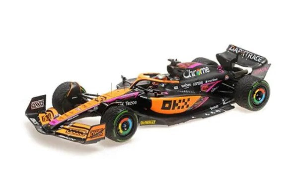 537223503 MINICHAMPS 1:18 McLaren F1 Team MCL36 Daniel Ricciardo Singapore GP 2022