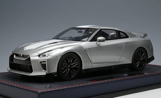 [ Back-order ] Make Up IDEA IM043C 1:18 Nissan GT-R 50th Anniversary Ultimate Metal Silver (White Stripe)