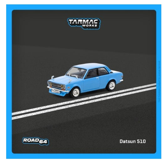 T64R-052-LB Tarmac Works 1:64 Nissan Datsun 510 Light Blue