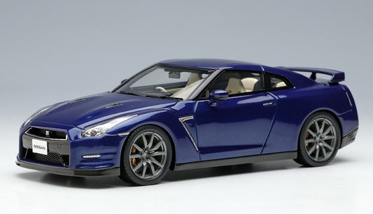 [ Back-order ] Make Up EIDOLON EM414D 1:43 Nissan GT-R 2014 Aurora Flare Blue Pearl