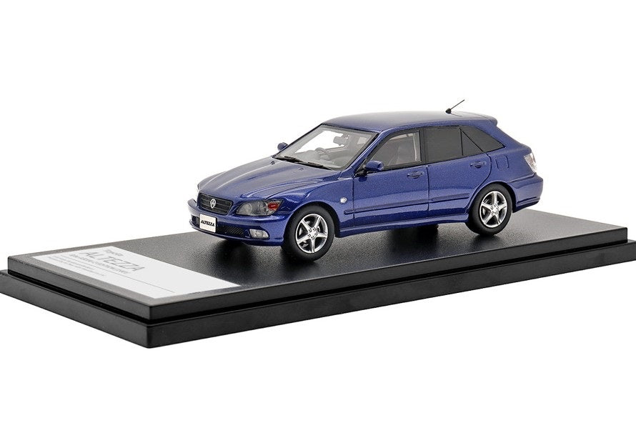 [ Back-order] Hi-Story HS391BL 1:43 Toyota ALTEZZA Gita AS200 Z EDITION (2001) Dark Blue Mica Resin