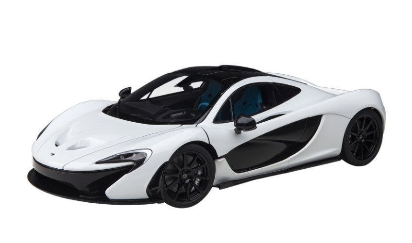 76066 AUTOart 1:18 McLaren P1 Metallic White / Blue Seat