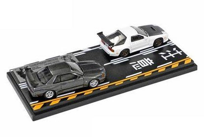 [ Back-order ] MODELER'S MD64202 1:64 Initial D Set Vol.2 Ryosuke Takahashi RX-7 (FC3S) & Rin Hojo Skyline GT-R (BNR32)