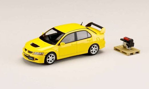 [ Back-order ] Hobby Japan HJ643054Y 1:64 Mitsubishi LANCER GSR EVOLUTION 8 with Engine Display Model Yellow Solid