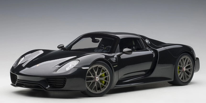 [ Back-order ] AUTOart 12121 1:12 Porsche 918 Spyder Weissach Package Black Metallic