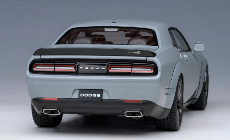 71774 AUTOart 1:18 Dodge Challenger R/T Scat Pack Widebody 2022 (SMOKE SHOW / Gray)