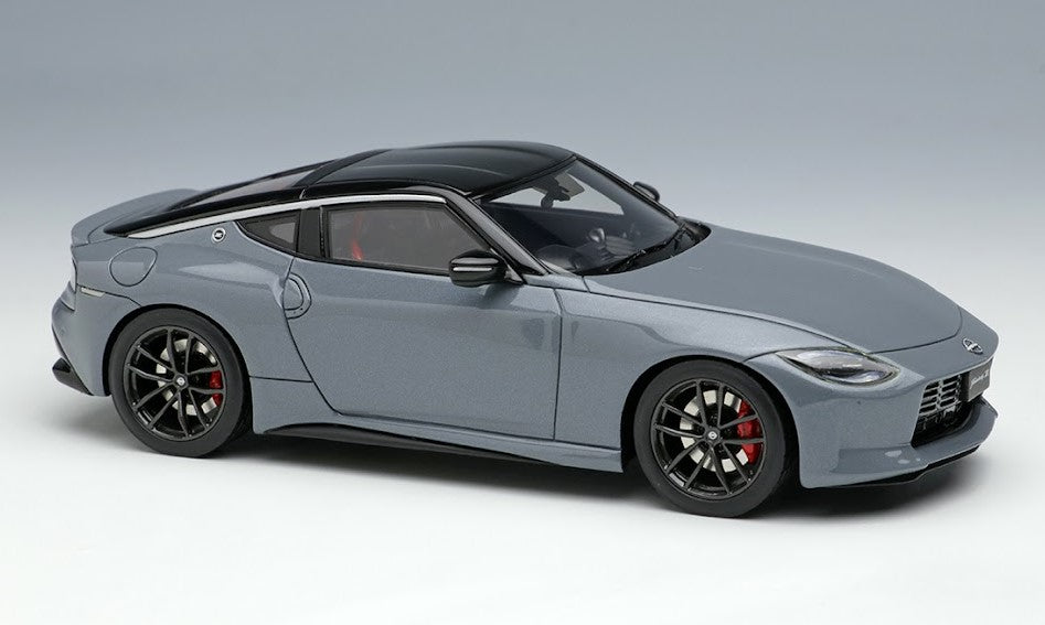 [ Back-order ] Make Up EIDOLON EM647D 1:43 Nissan Fairlady Z Version ST 2023 (JP) Gray/Black