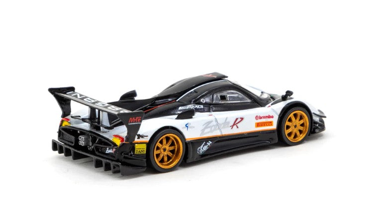 T64G-TL016-WH TARMAC WORKS 1:64 Pagani Zonda Revolucion Bianco Benny