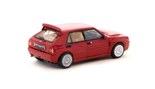 T64R-TL049-RED TARMAC WORKS 1:64 Lancia Delta HF Integrale Red