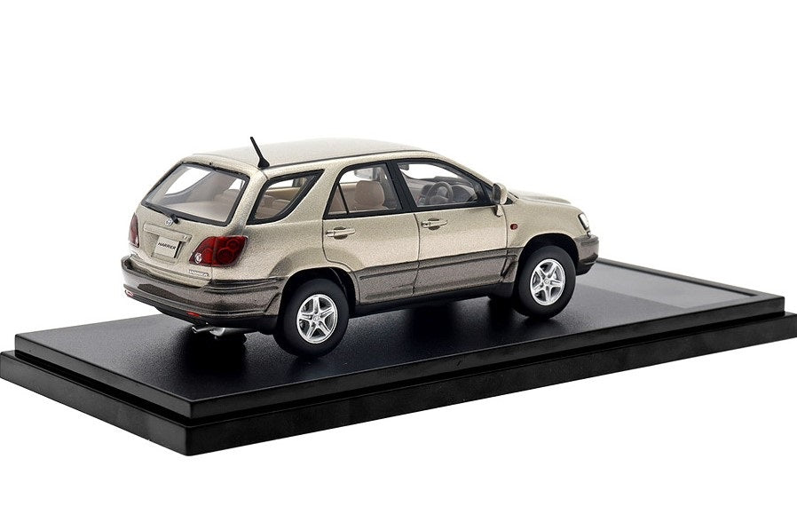 [ Back-order ] Hi-Story HS449GL 1:43 Toyota HARRIER 3.0 FOUR G Package (1997) Sparkling Gold Metallic Resin