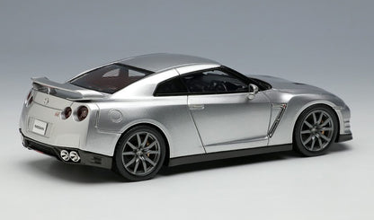 [ Back-order ] Make Up EIDOLON EM414C 1:43 Nissan GT-R 2014 Ultimate Metal Silver