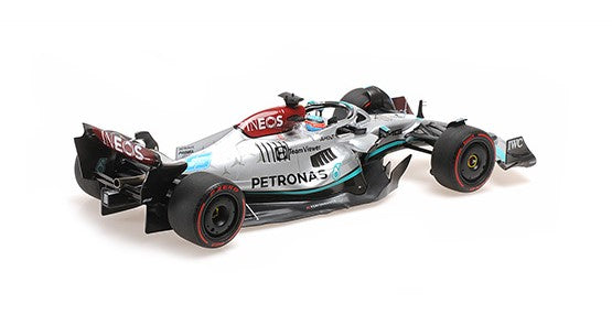 110222163 MINICHAMPS 1:18 Mercedes AMG Petronas F1 W13 E Performance George Russell Brazilian GP 2022