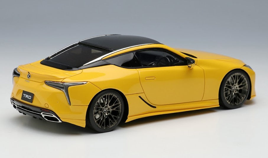 [ Back-order ] Make Up EIDOLON EM617B 1:43 Lexus LC500 TRD Aero Package Naples Yellow Contrast Layering