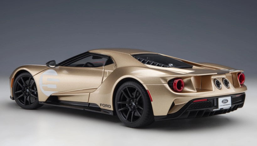 72928 AUTOart 1:18 Ford GT Holman Moody Heritage Edition Gold / Red