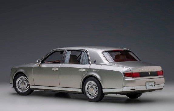 78770 AUTOart 1:18 Toyota Century Special Edition (Seika Raydient Silver Metallic)