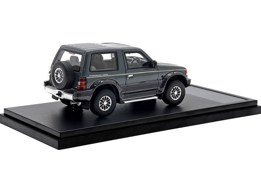 [ Back-order ] Hi-Story HS446GY 1:43 MITSUBISHI PAJERO METALTOP WIDE XR-II (1991) Baikal Gray/Mallorca Black Resin