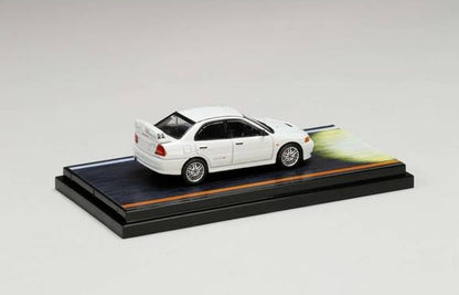 [ Back-order ] Hobby Japan HJ642011D 1:64 Mitsubishi Lancer RS Evolution IV / Initial D VS Takumi Fujiwara with Seiji Iwashiro driver figure