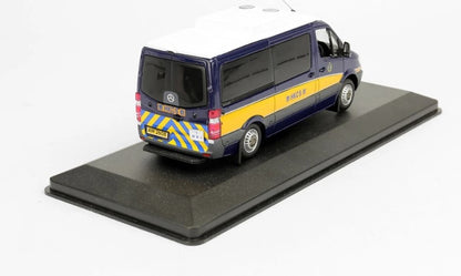 [ Back-order ] TINY ATC43047 1:43 MB Sprinter HKCS CSD Diecast