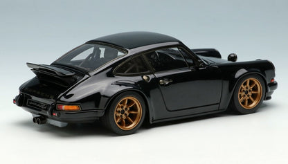 VM203 MakeUp VISION 1:43 Singer 911 (964) Coupe (Wing Up) Black