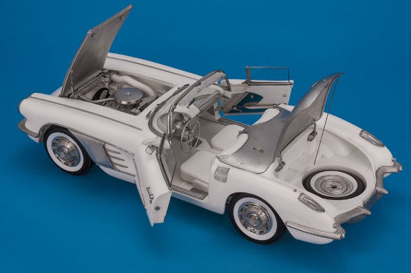 K829 Model Factory HIRO 1:12 Chevrolet Corvette C1 Fulldetail Kit