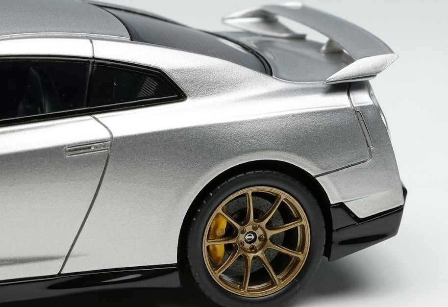 [ Back-order ] Make Up EIDOLON EM684C 1:43 Nissan GT-R Premium Edition T-spec 2024 Ultimate Metal Silver