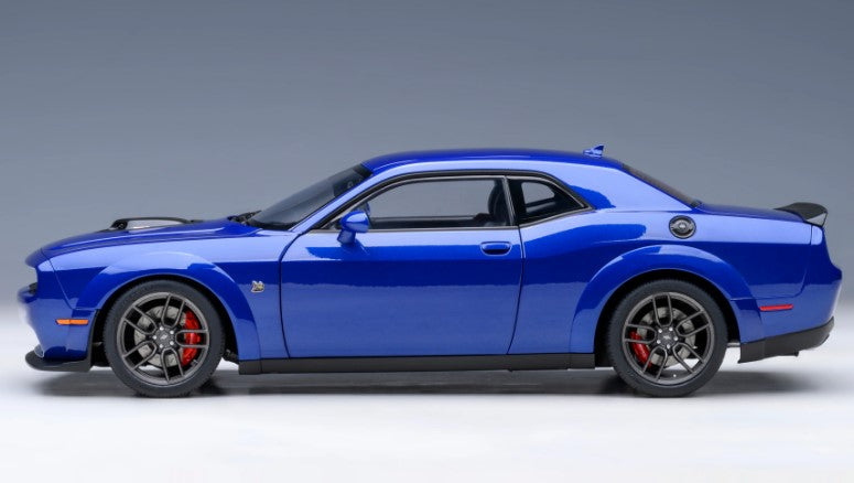 71772 AUTOart 1:18 Dodge Challenger R/T Scat Pack Widebody 2022 (INDIGO BLUE / Metallic Blue)