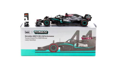 T64G-F036-LH1 TARMAC WORKS 1:64 Mercedes AMG F1 W11 EQ Performance Tuscan GP 2020 Winner L. Hamilton with Winner Board