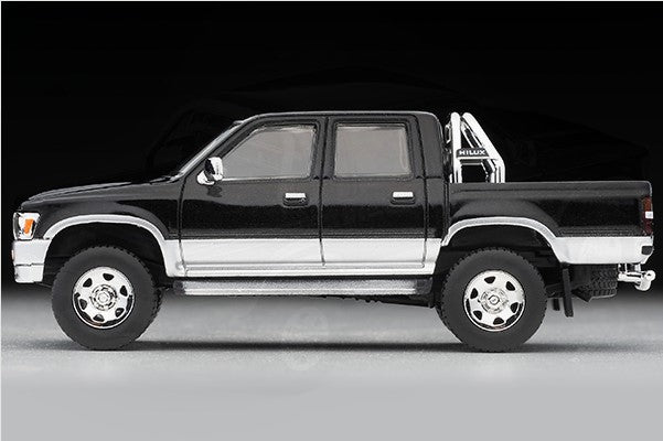 LV-N255c TOMYTEC Tomica LV NEO 1:64 Toyota Hilux 4WD Pickup Double Cab SSR-X with optional equipment Black/Silver