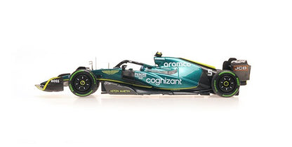 417221805 MINICHAMPS 1:43 Aston Martin Aramco Cognizant F1 Team AMR22 S.Vettel Japanese GP 2022