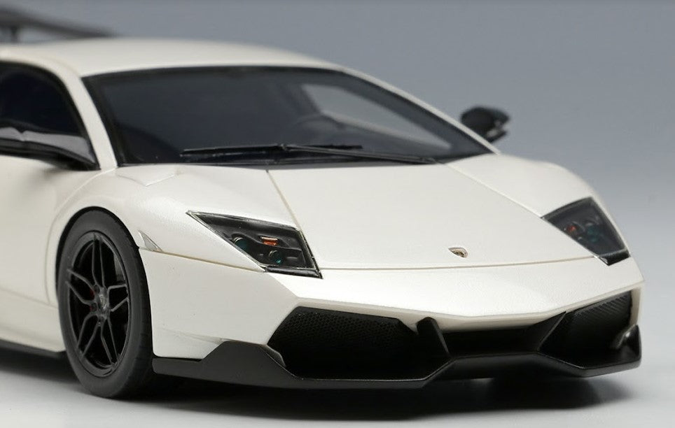 [Back-order] MakeUp EIDOLON EM336C 1:43 Lamborghini Murcielago LP670-4 SV  2009 Pearl White