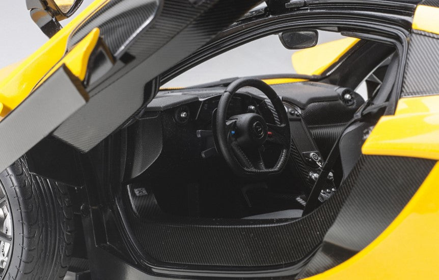 [ Back-order ] AUTOart 12242 1:12 McLaren P1 Yellow