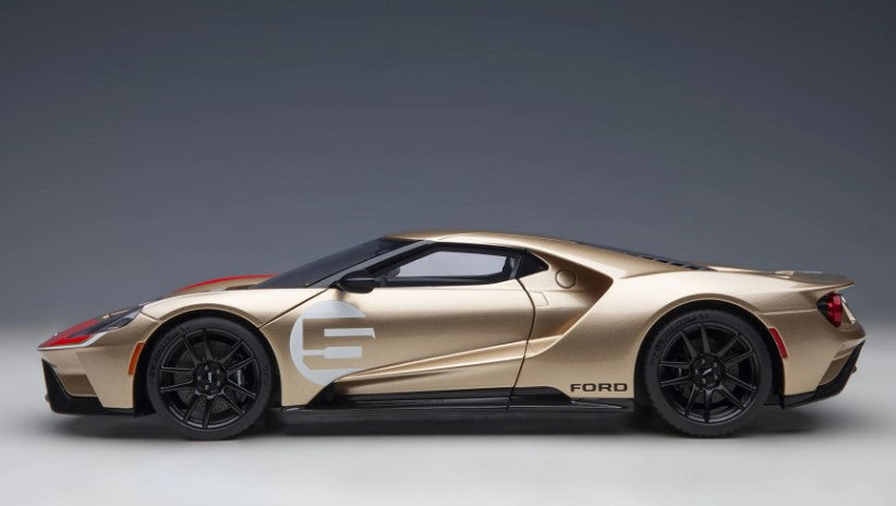 72928 AUTOart 1:18 Ford GT Holman Moody Heritage Edition Gold / Red