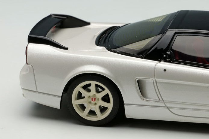 [ Back-order ] Make Up EIDOLON EM389K 1:43 Honda NSX-R(NA2) 2002 Platinum White Pearl