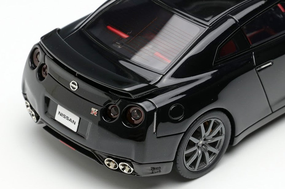 [ Back-order ] Make Up EIDOLON EM414F 1:43 Nissan GT-R 2014 (Premium Edition) Meteor Flake Black Pearl