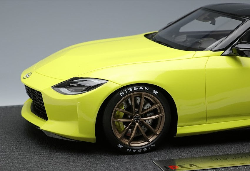 [ Back-order ] Make Up IDEA IM056 1:18 Nissan Fairlady Z Prototype 2020 Ikazuchi Yellow