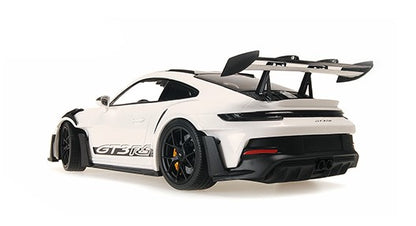 155062230 MINICHAMPS 1:18 Porsche 911 (992) GT3 RS 2023 White/Black Wheels & Decorations