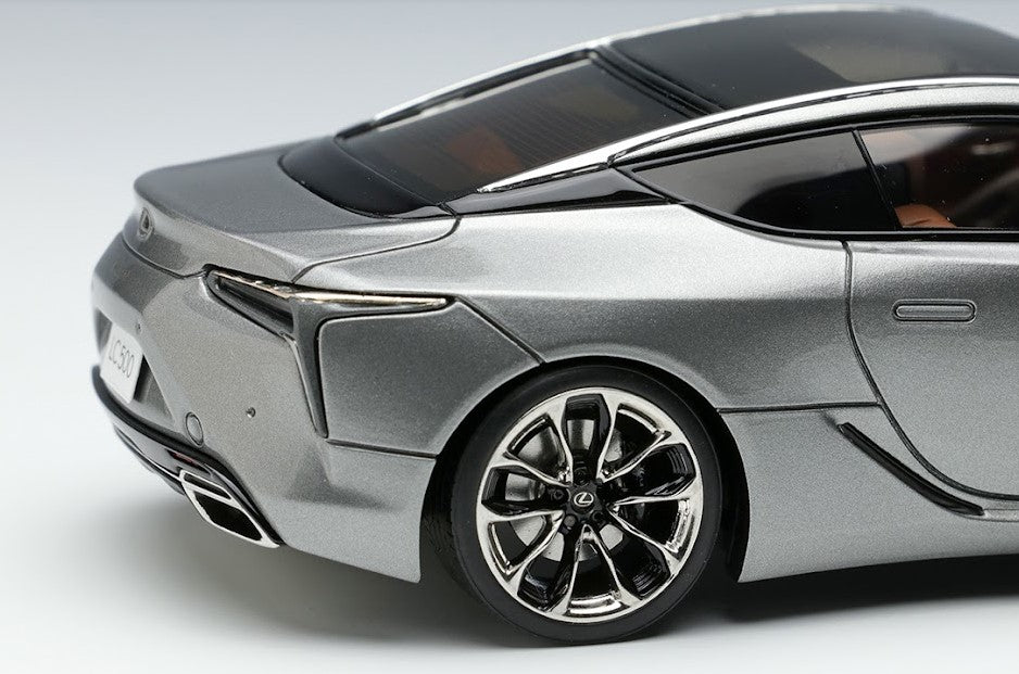 [ Back-order ] Make Up EIDOLON EM561B 1:43 Lexus LC500 Patina Elegance 2019 Sonic Titanium