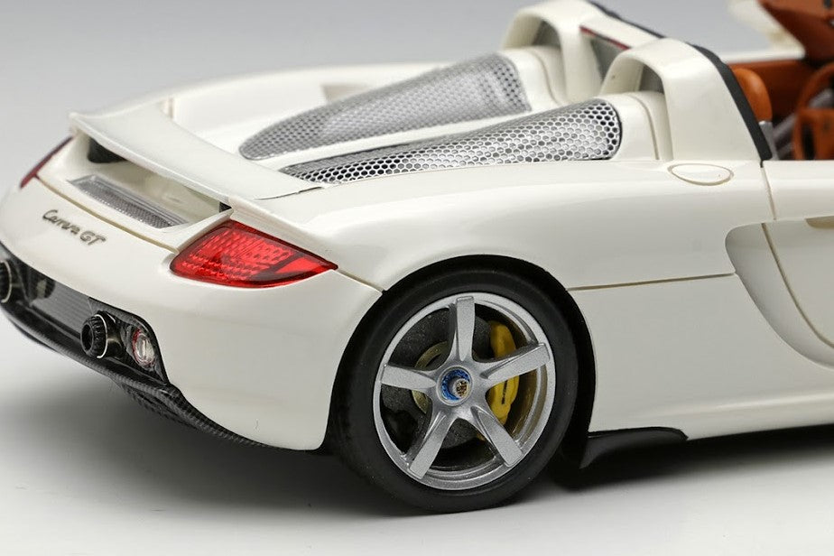 [ Back-order ] Make Up EIDOLON EM566B 1:43 Porsche Carrera GT 2004 White