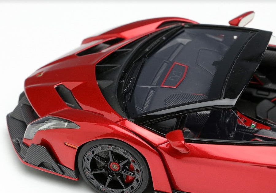 [ Back-order ] Make Up EIDOLON EM451A 1:43 Lamborghini Veneno Roadster 2015 Rosso Veneno (Metallic Red)