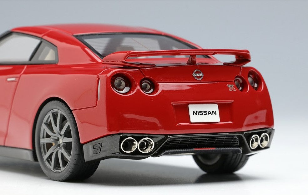 [ Back-order ] Make Up EIDOLON EM414G 1:43 Nissan GT-R 2014 (Premium Edition) Vibrant Red