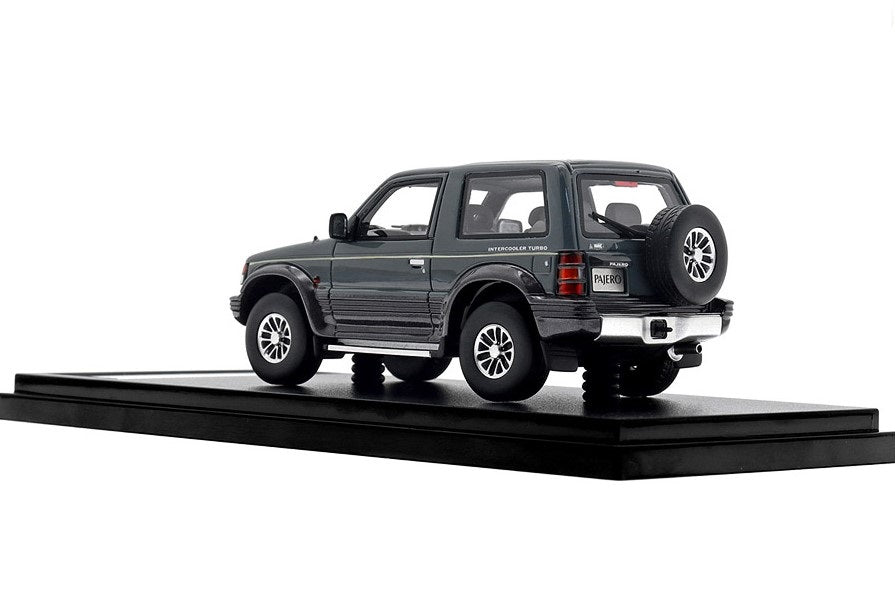 [ Back-order ] Hi-Story HS446GY 1:43 MITSUBISHI PAJERO METALTOP WIDE XR-II (1991) Baikal Gray/Mallorca Black Resin