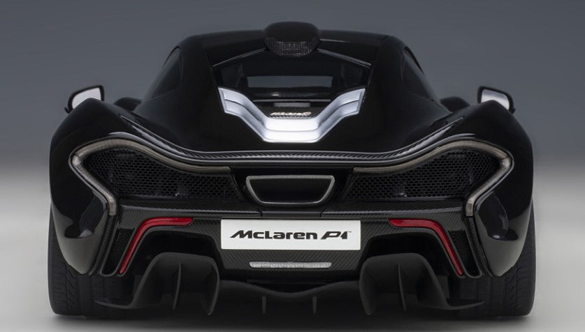 76065 AUTOart 1:18 McLaren P1 Metallic Black / Red & Black Seat