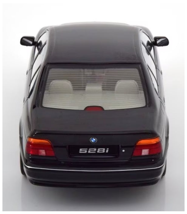 KKDC181053 KK scale 1:18 BMW 528i E39 Sedan 1995 Black