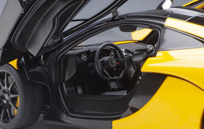 76067 AUTOart 1:18 McLaren P1 Metallic Yellow / Black & Yellow Seat