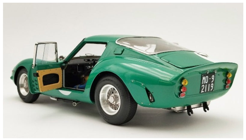 M-248 CMC 1:18 Ferrari 250 GTO, RHD, Chassis #4491 2nd at GT+2.0-British GP GT race Silverstone 1963, David Piper, #44