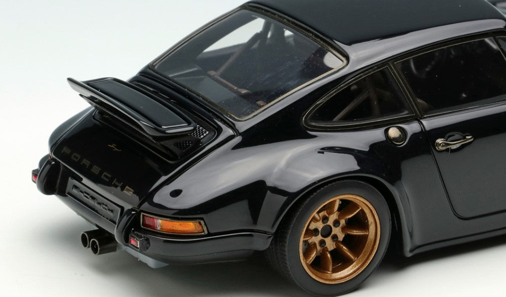 VM203 MakeUp VISION 1:43 Singer 911 (964) Coupe (Wing Up) Black